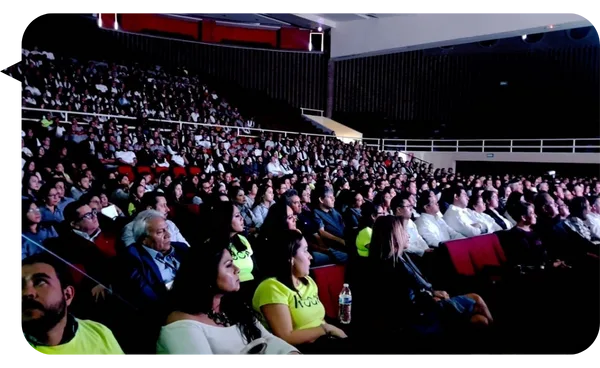 Jennifer Nacif, conferencista para eventos corporativos sobre Liderazgo Consciente