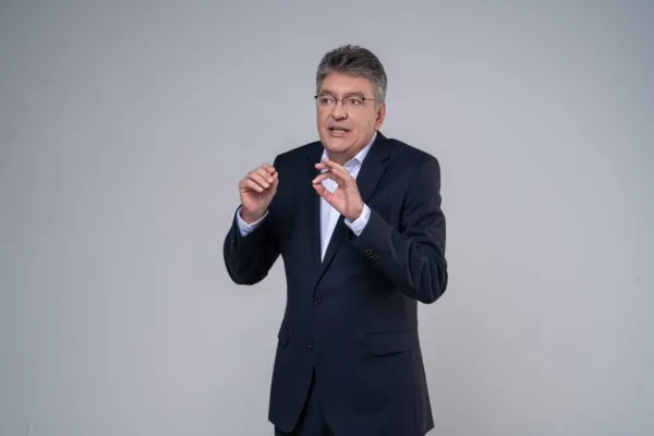 Mauricio Cárdenas, conferencista para eventos corporativos sobre Liderazgo Estratégico