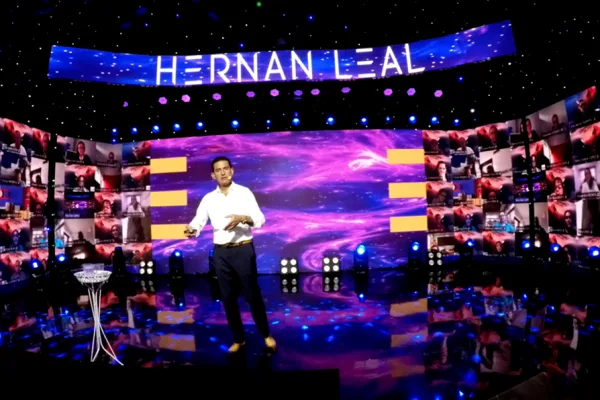 Hernán Leal, conferencista para eventos corporativos sobre Motivación y Alto Rendimiento