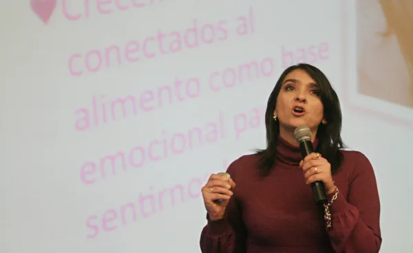 Milagros Agurto, conferencista para eventos corporativos sobre Bienestar Integral