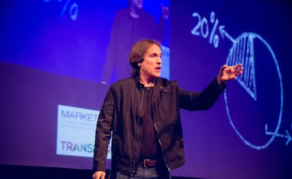 Jonatan Loidi, conferencista para eventos corporativos sobre Innovación Empresarial
