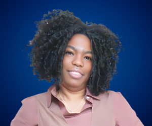 Angie Palomino en acción